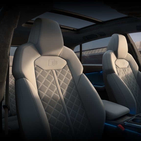 Close-up view of the leather interior of the Audi SQ8.