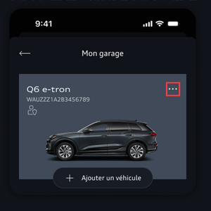 Le menu des options s’affiche sous forme de 3&nbsp;points surlignés en haut à droite dans le garage numérique. 
