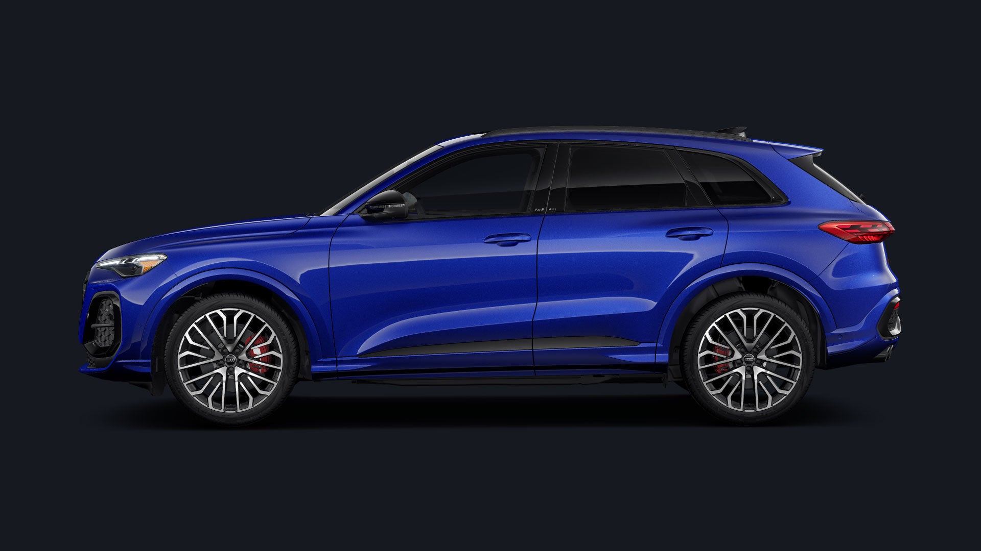 Side-view of the Audi SQ5.