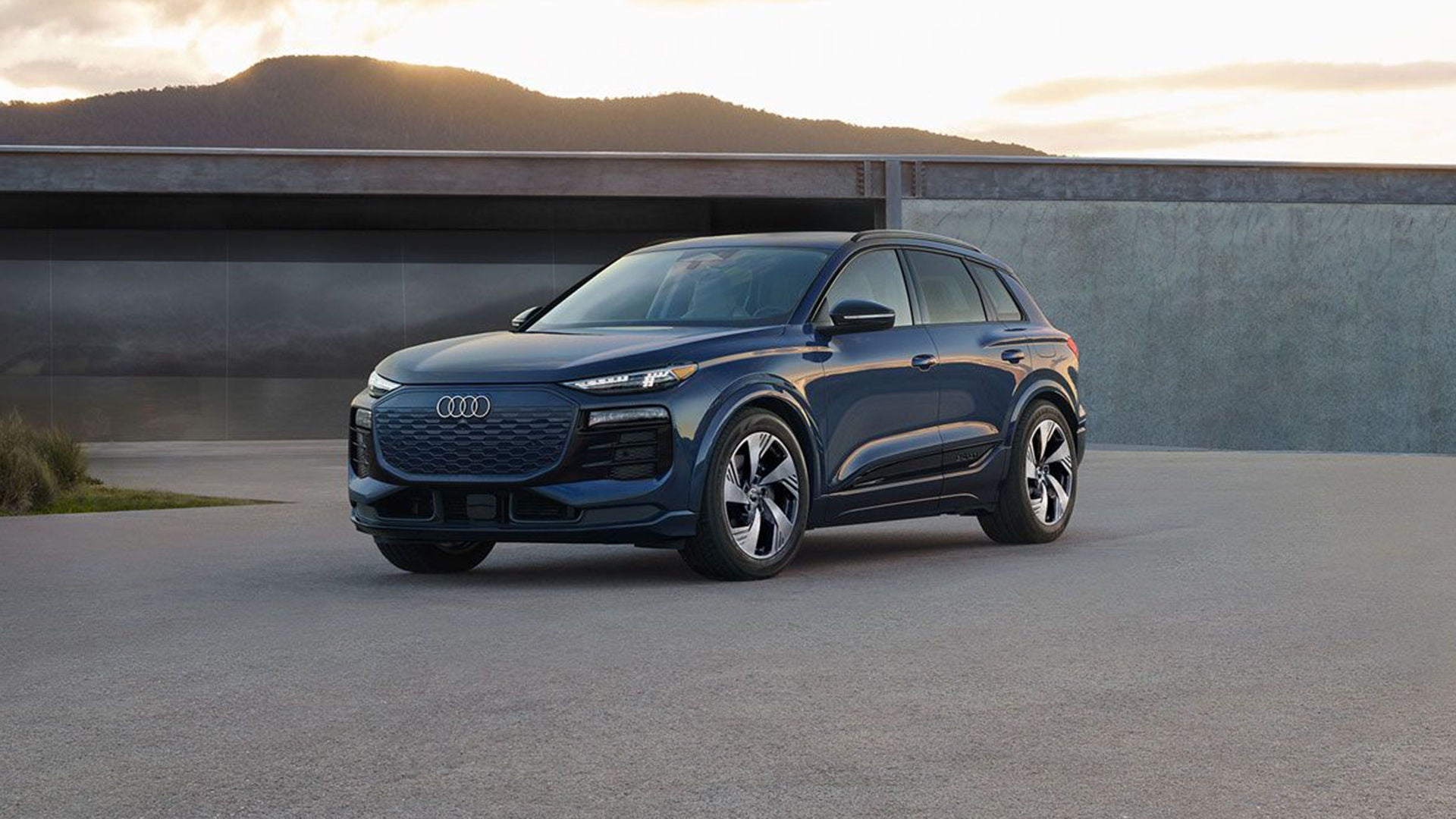 What is e-tron®? | Learn e-tron basics | Audi USA