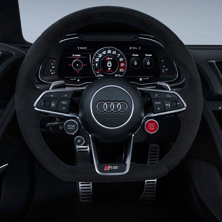 Multifunction steering wheel in the Audi R8 Coupe.