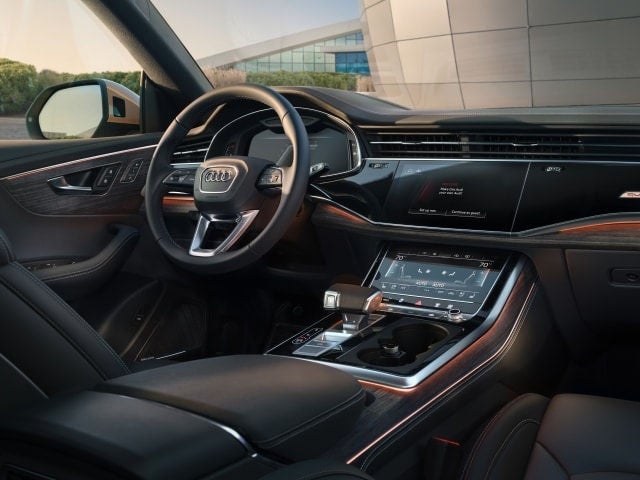 Steering wheel and dashboard view of Audi Q8