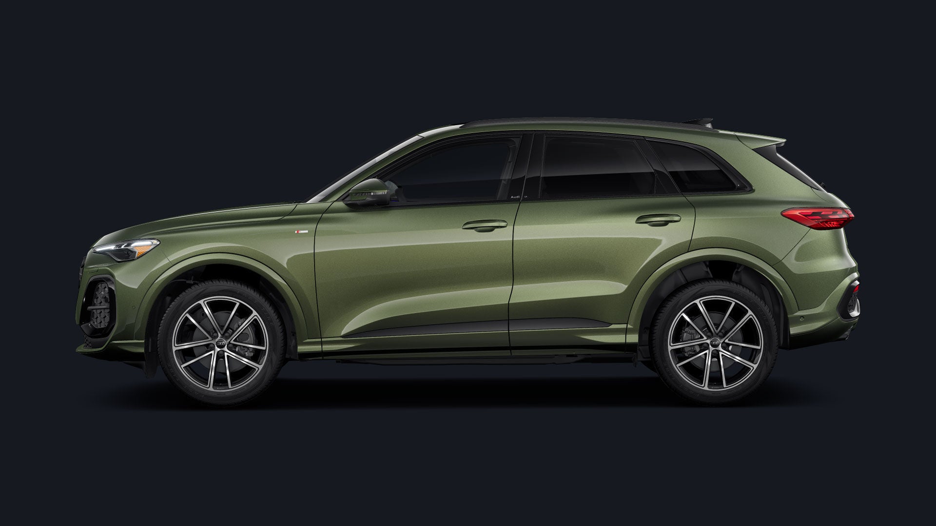Side-view of the Audi Q5.