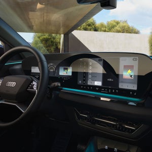 Vue de l'interieur de l'Audi Q6 e-tron.