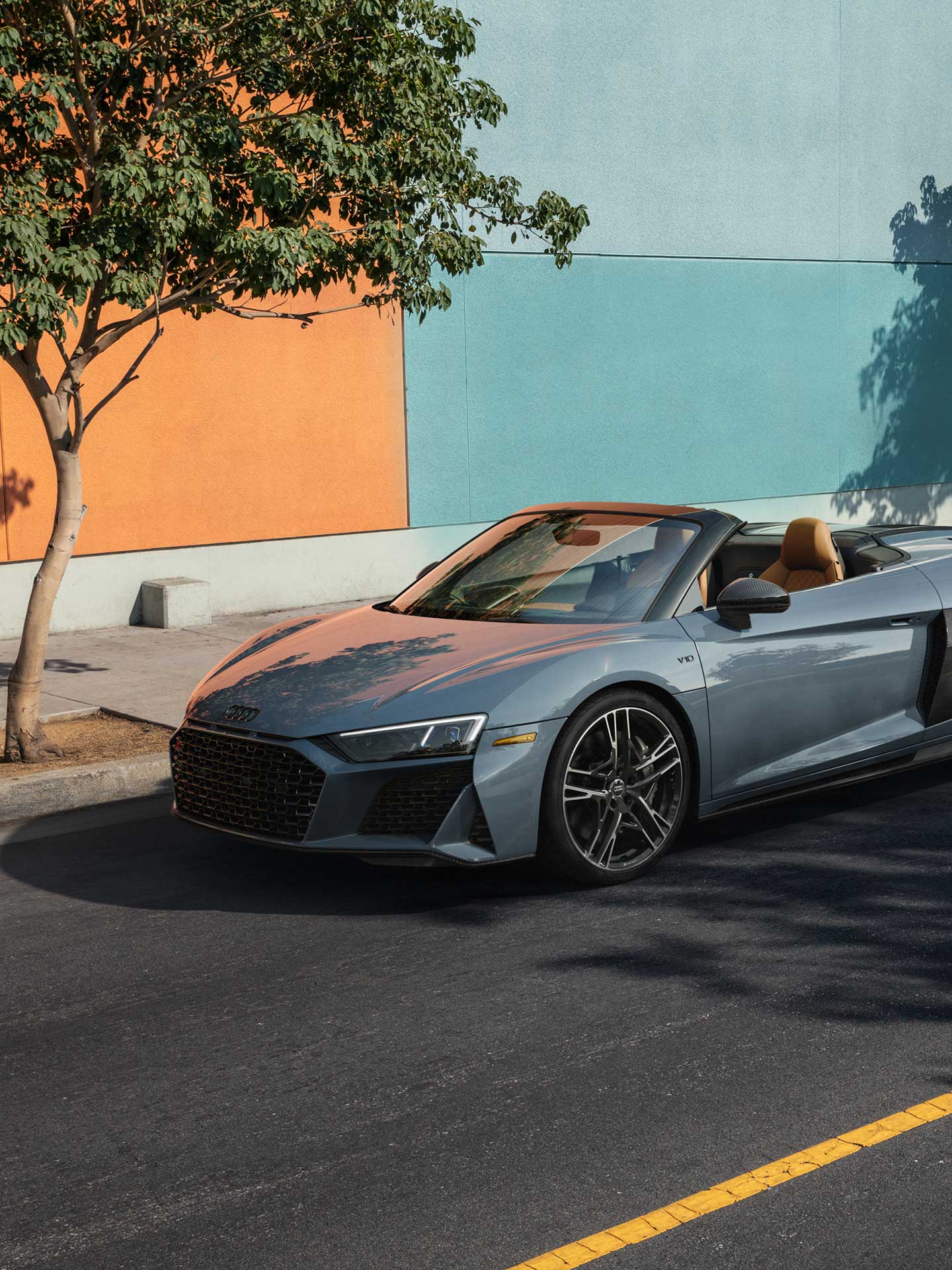 Profil avant aux trois quarts de l’Audi R8 Spyder.
