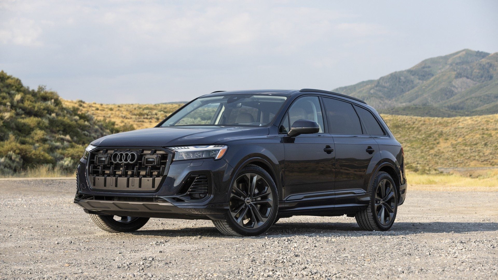 Audi Q7 in Waitomo Blue — Audi SUV lineup at Audi Sewickley near Pittsburgh