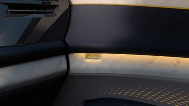 Image of the augmented reality head-up display in the driver’s side line-of-sight.