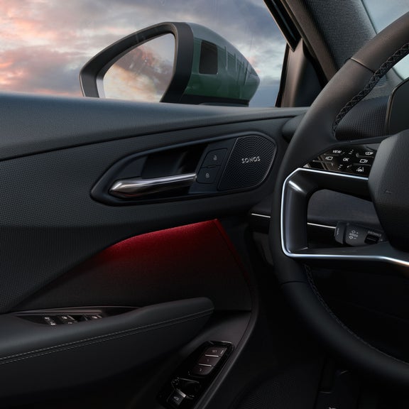 Gros plan du système audio 3D SONOS dans l'Audi Q3.